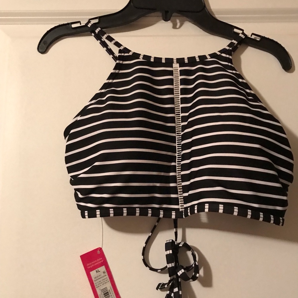 Swim top